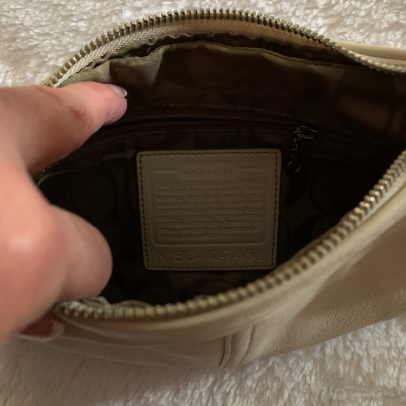 Gold Coach Purse 6x10